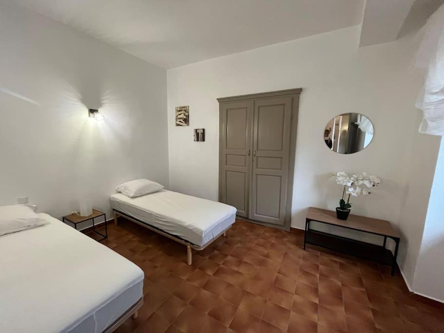 T3 Au Coeur De La Vieille Ville De Porto-Vecchio Luaran gambar